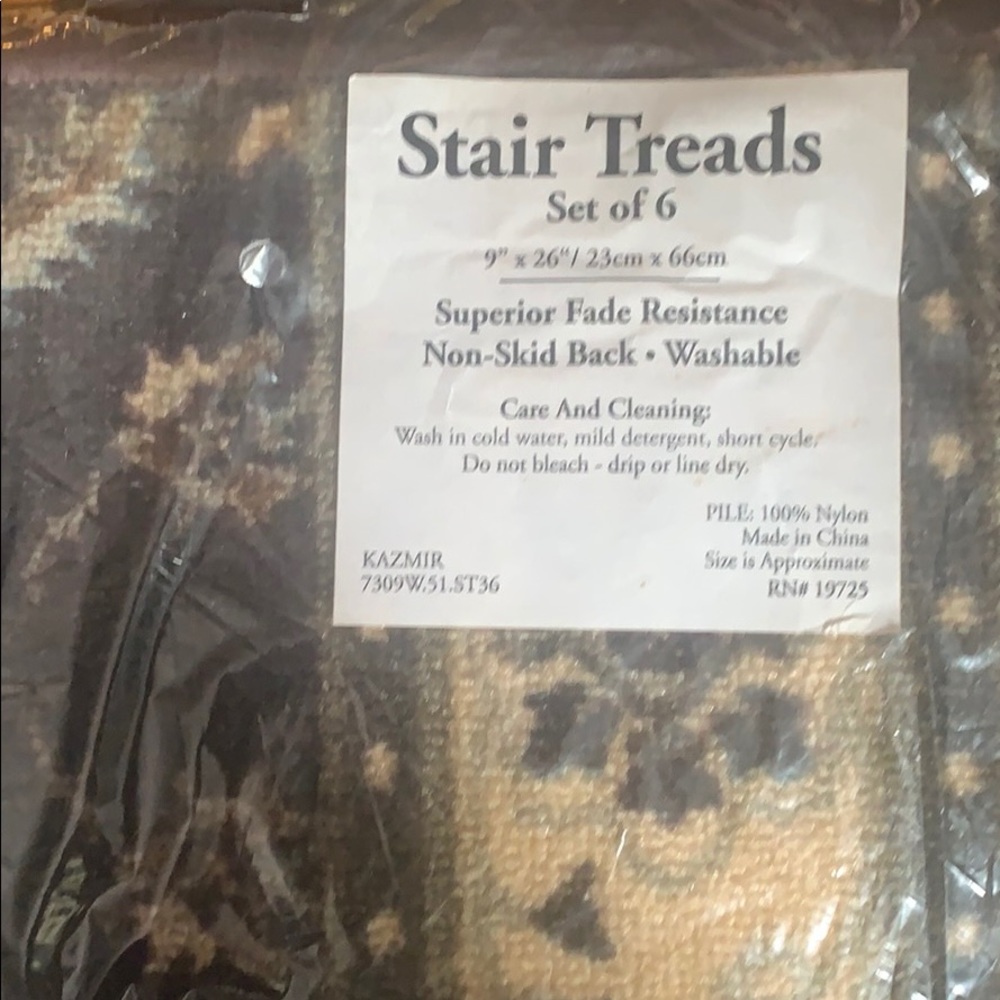 COPY - 12 carpet stair treads